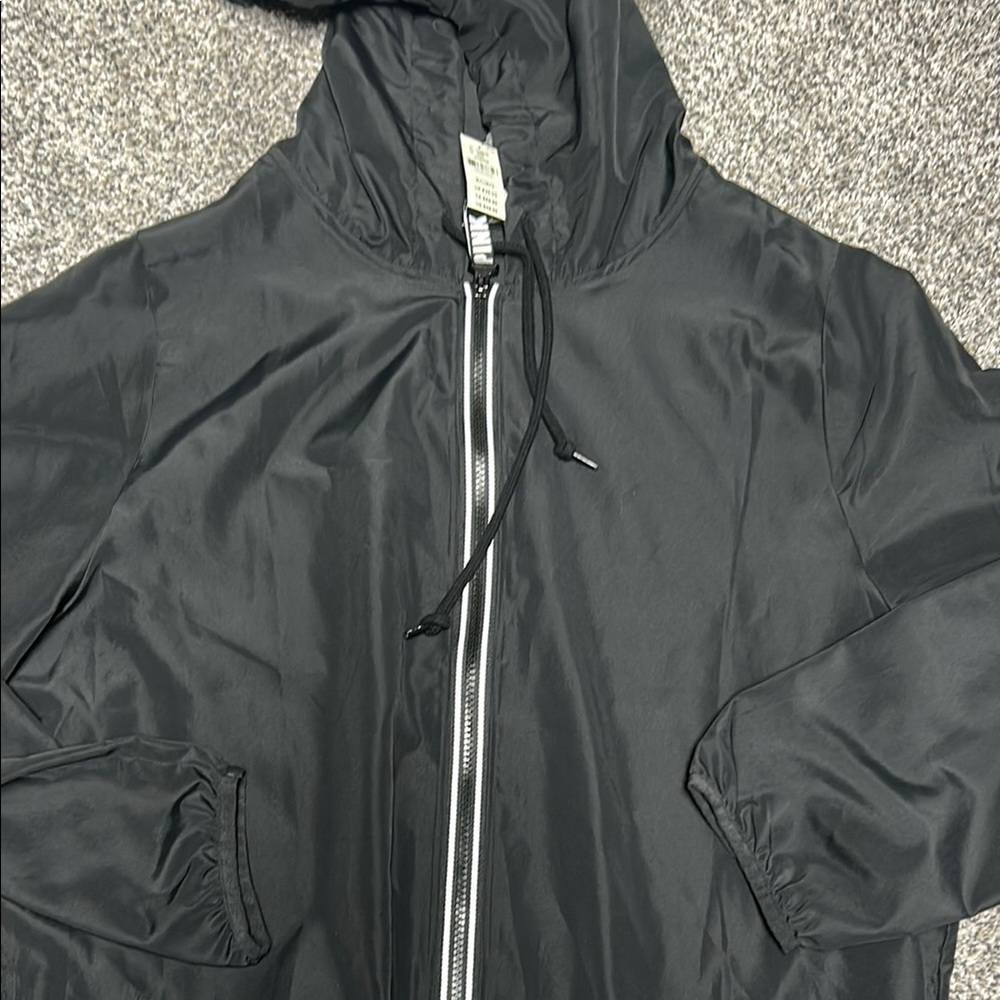Super Light Weight PINK JACKET brand new with tags 🏷️ so amazingly soft